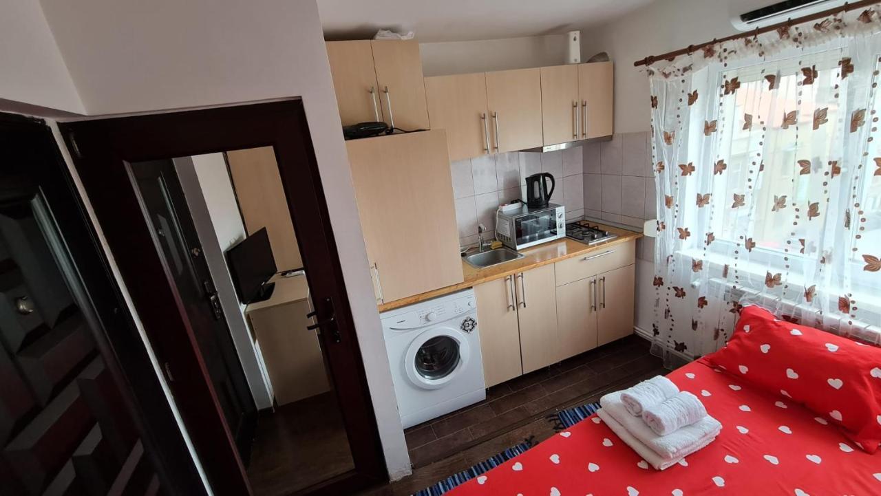 Ferienwohnung Garsoniera Plaja Modern Centru Constanţa Exterior foto